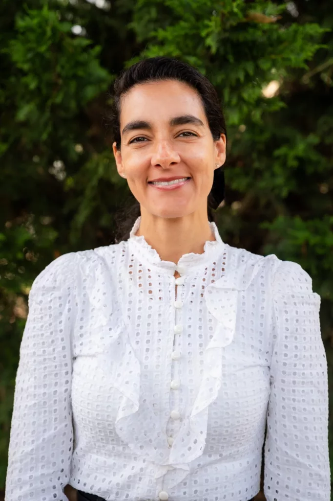 Why Hypha 24 Fabiana Martins, Receptionist